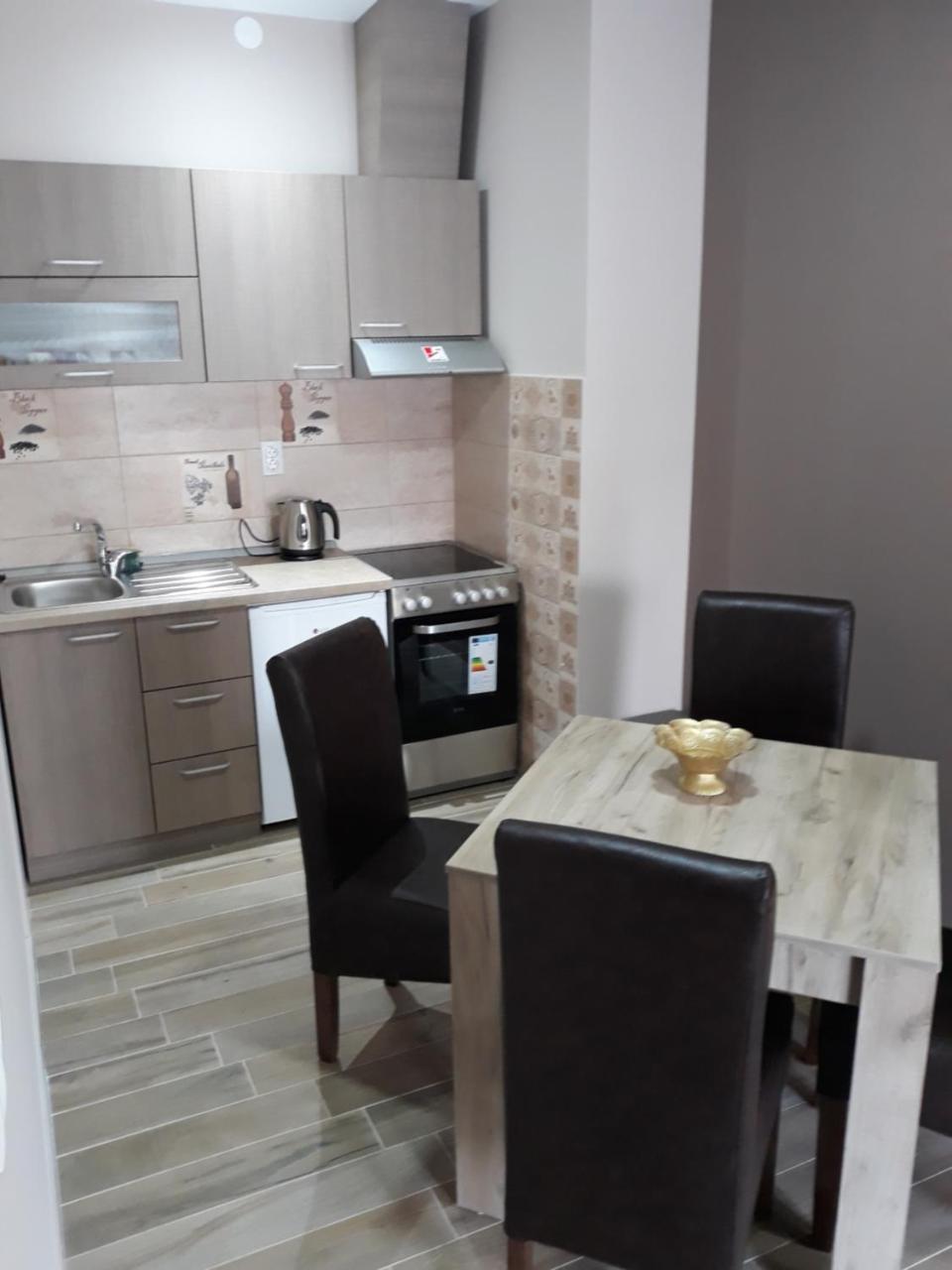 Apartmani Radulovic Vrnjacka Banja Luaran gambar